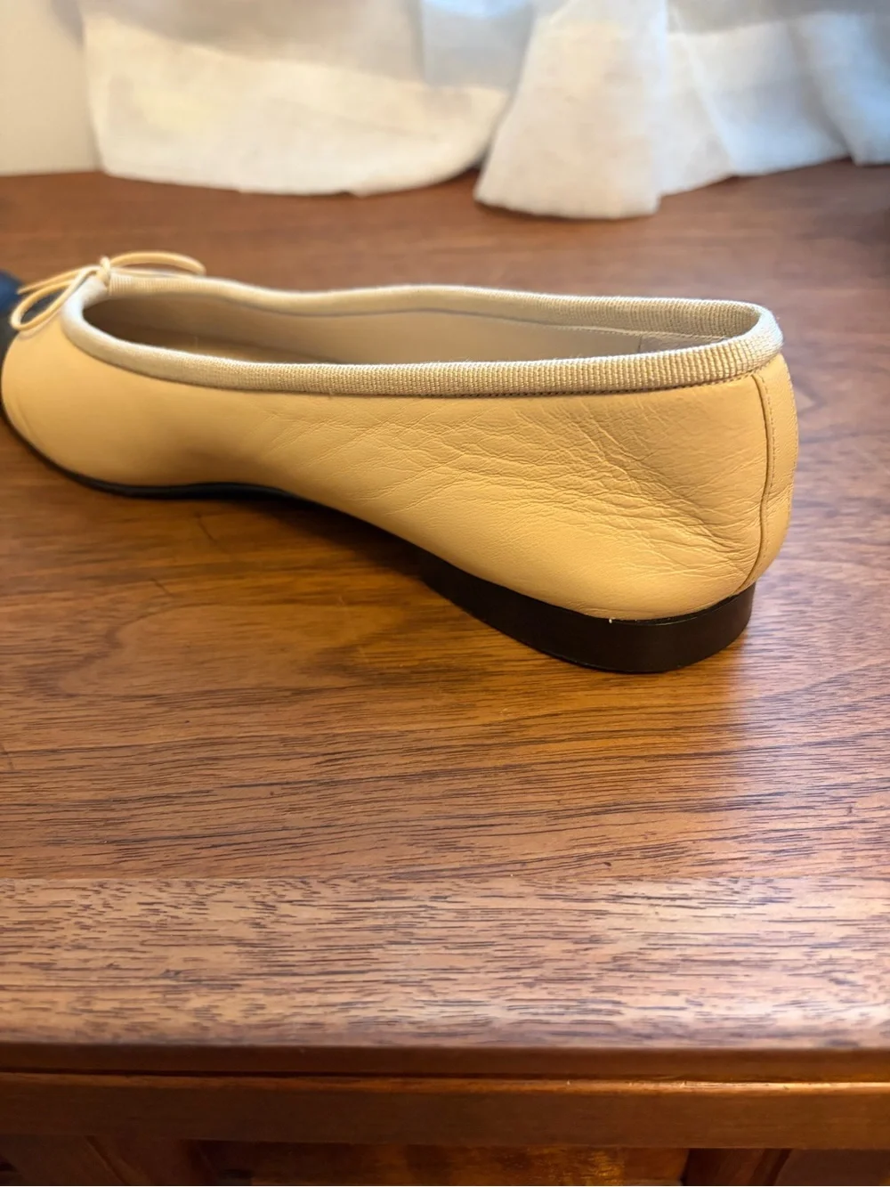 CHANEL Beige and Black Lambskin Ballet Flats size 39 - Picture 7 of 8